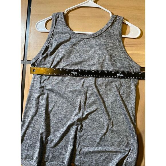 Champion C9 Women’s Tank Top - Picture 5 of 6